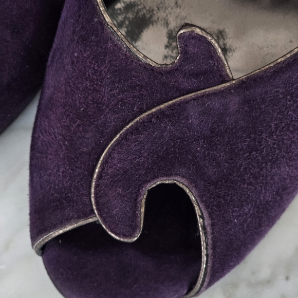 DONALD J PLINER Couture Zanna Purple Suede Pumps Size 6.5 - Picture 5 of 9